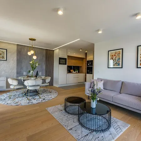 New Luxury Leonarda * Zadar