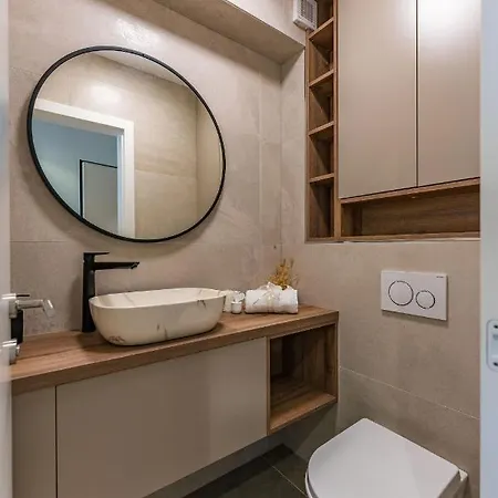 New Luxury Leonarda Apartment